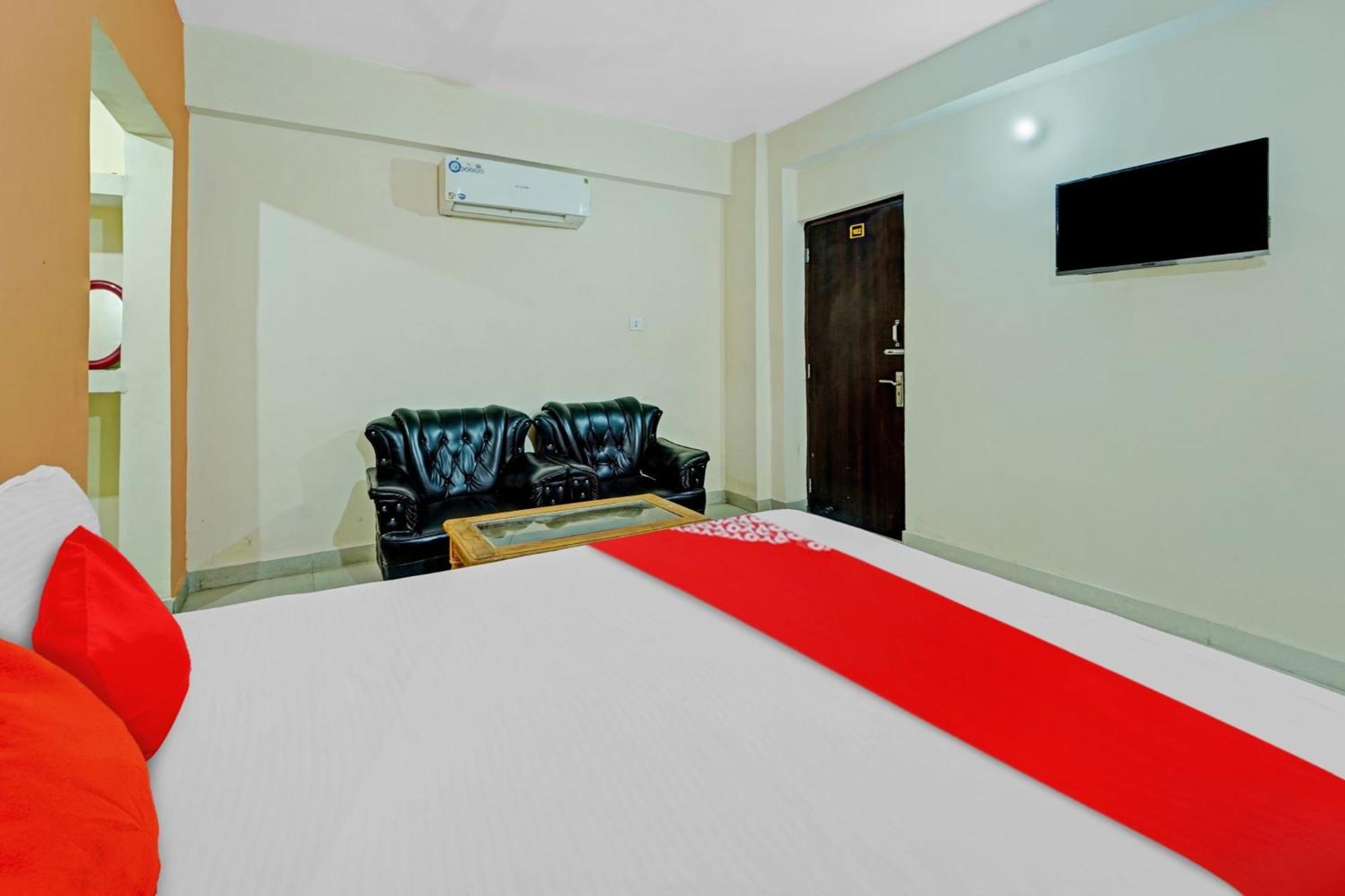 Hotel O Grand Paradise Inn & Banquet Hall Patna  Exterior photo