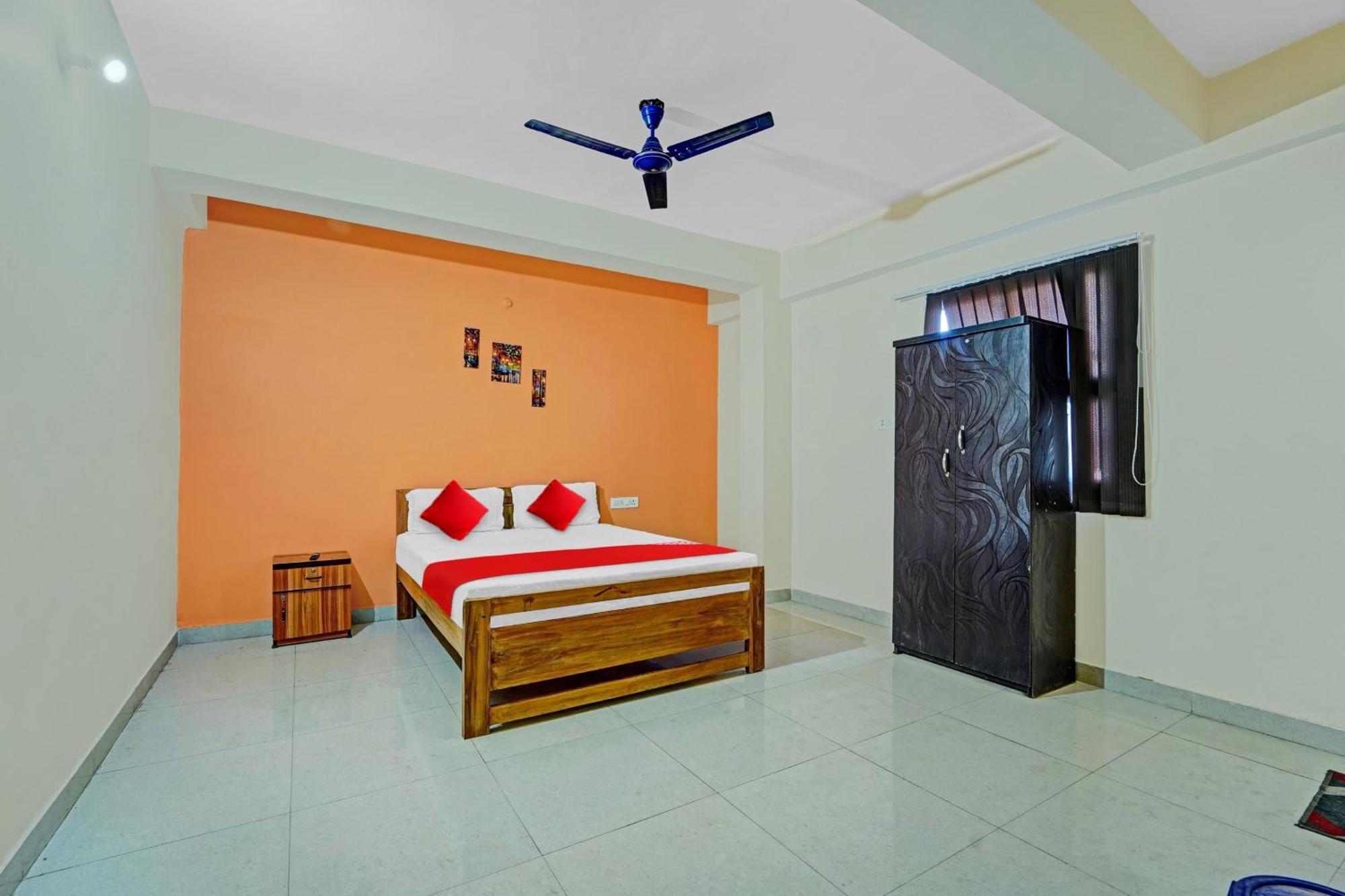 Hotel O Grand Paradise Inn & Banquet Hall Patna  Exterior photo
