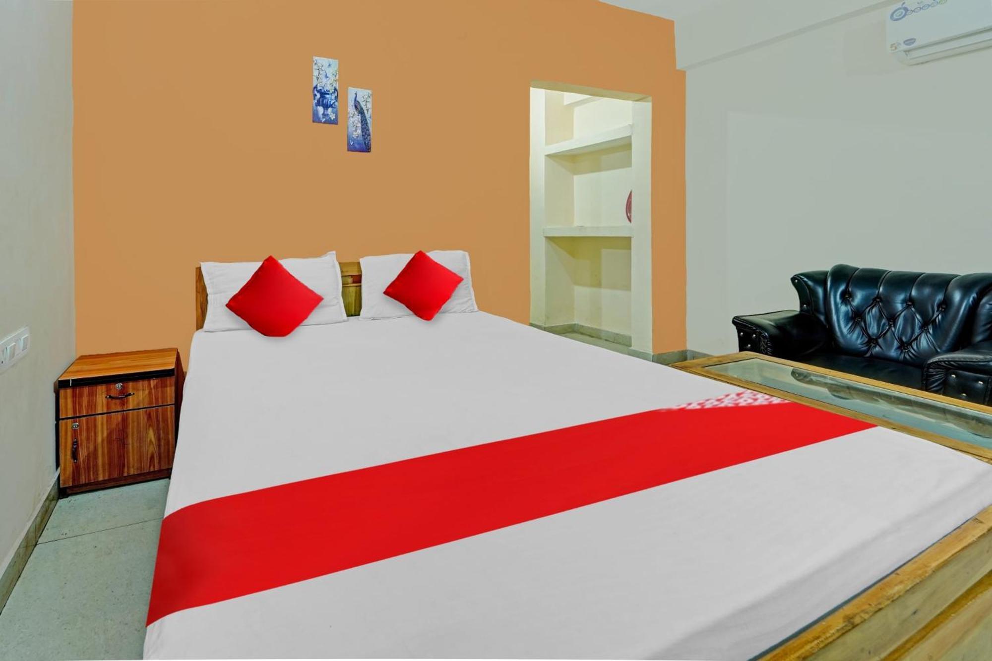 Hotel O Grand Paradise Inn & Banquet Hall Patna  Exterior photo